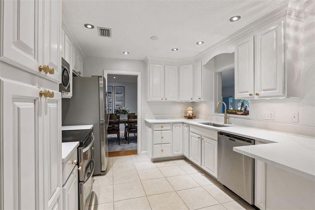 For Sale: $1,350,000 (4 beds, 2 baths, 2196 Square Feet)