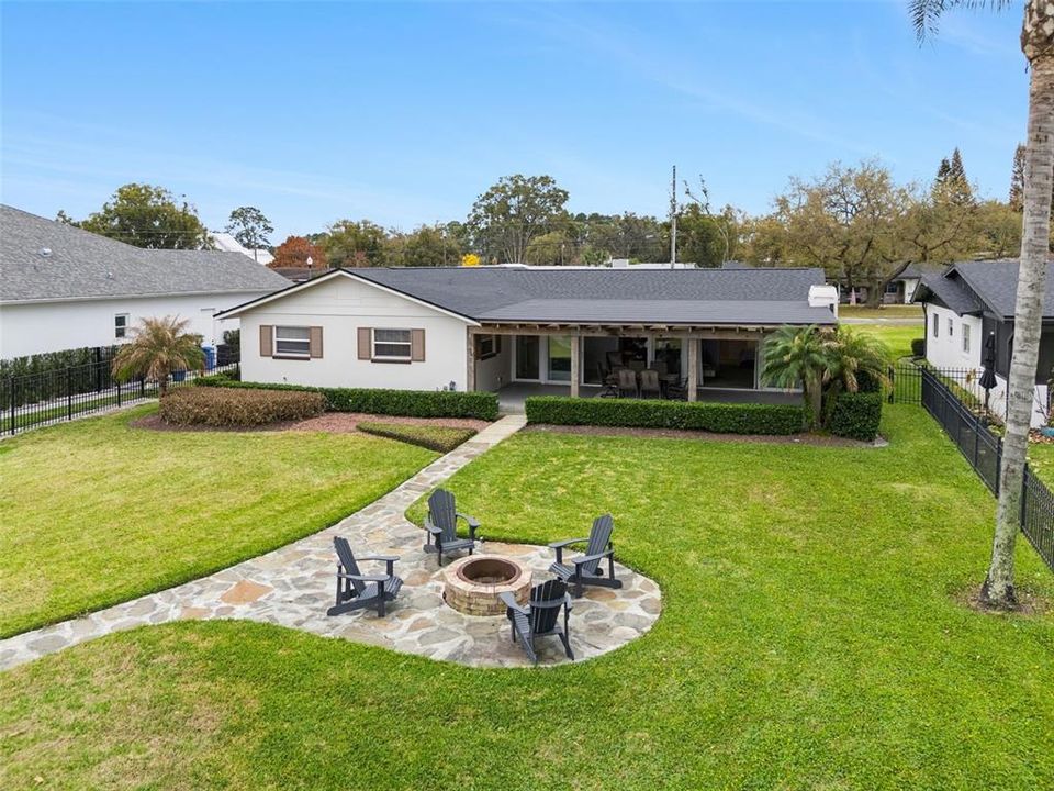 For Sale: $1,350,000 (4 beds, 2 baths, 2196 Square Feet)