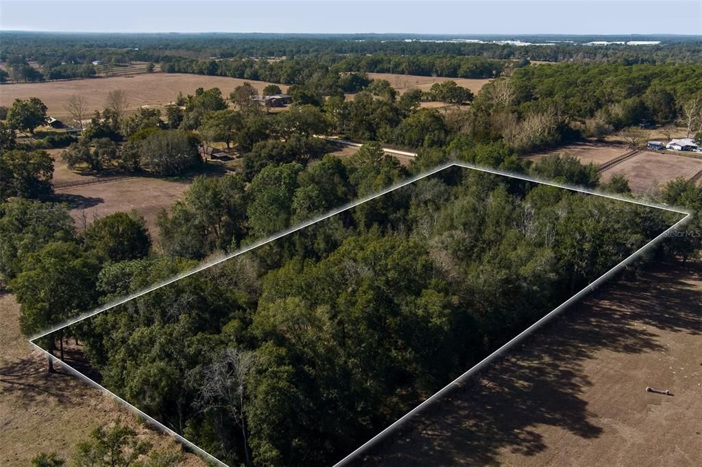 待售: $575,000 (5.00 acres)