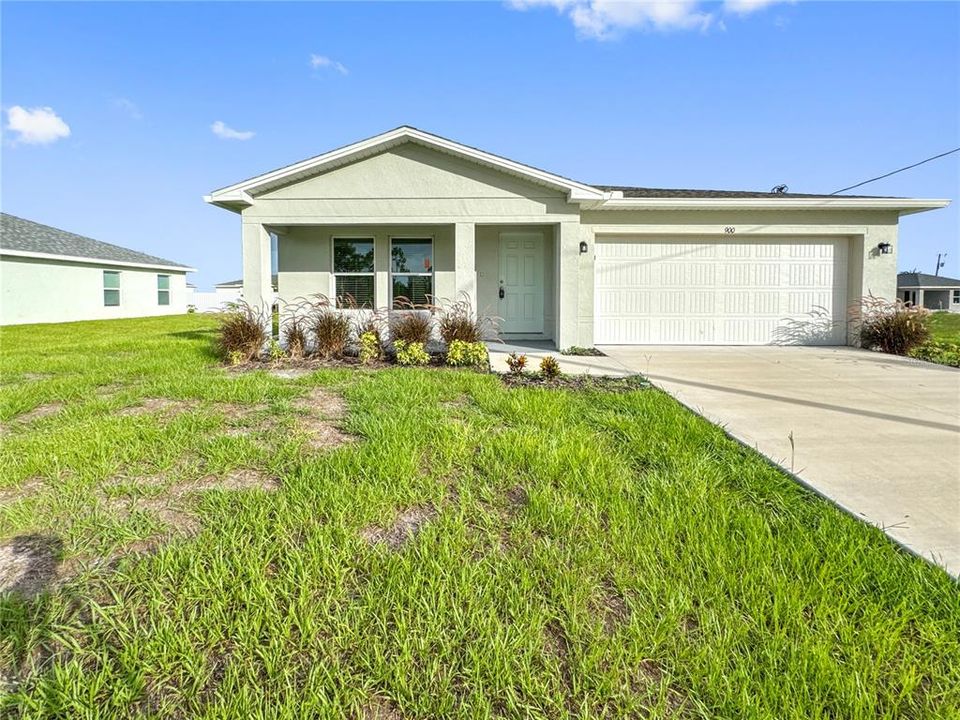 Recently Rented: $1,780 (4 beds, 2 baths, 1665 Square Feet)