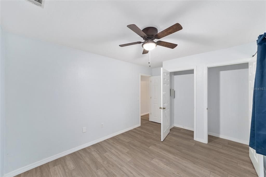 Под контрактом: $370,000 (4 спален, 2 ванн, 1808 Квадратных фут)