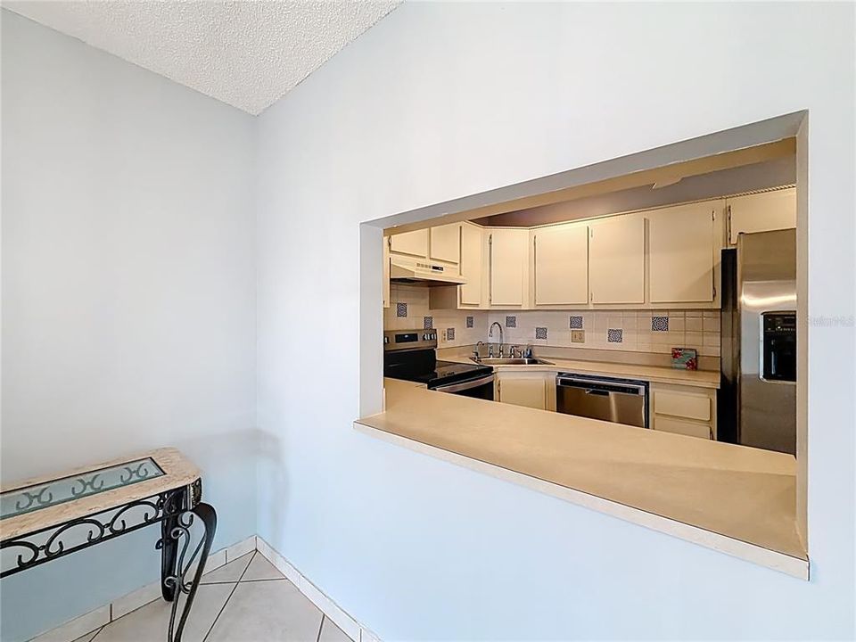 В аренду: $1,800 (2 спален, 2 ванн, 1111 Квадратных фут)