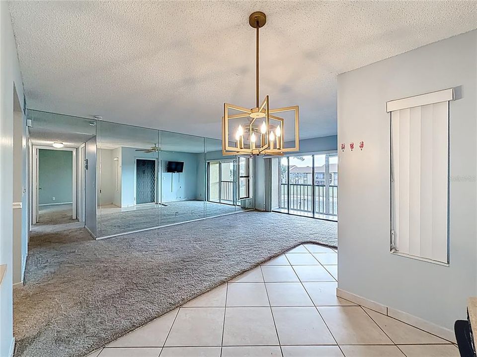 В аренду: $1,800 (2 спален, 2 ванн, 1111 Квадратных фут)