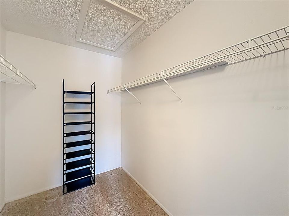 В аренду: $1,800 (2 спален, 2 ванн, 1111 Квадратных фут)