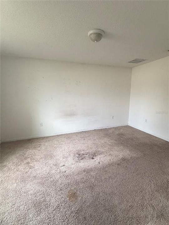 En Venta: $240,000 (3 camas, 2 baños, 1621 Pies cuadrados)