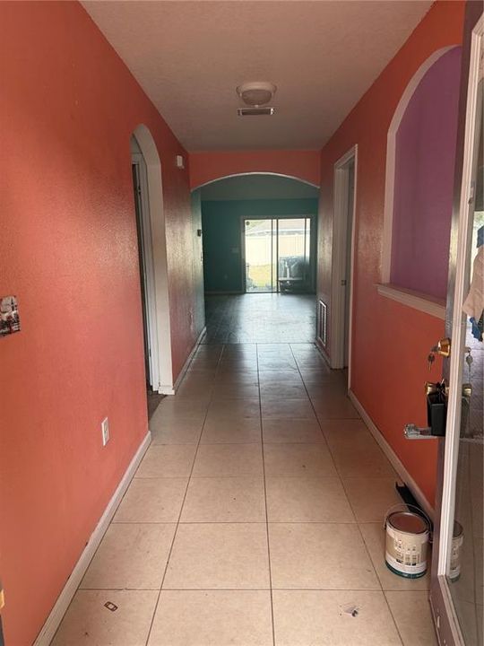En Venta: $240,000 (3 camas, 2 baños, 1621 Pies cuadrados)