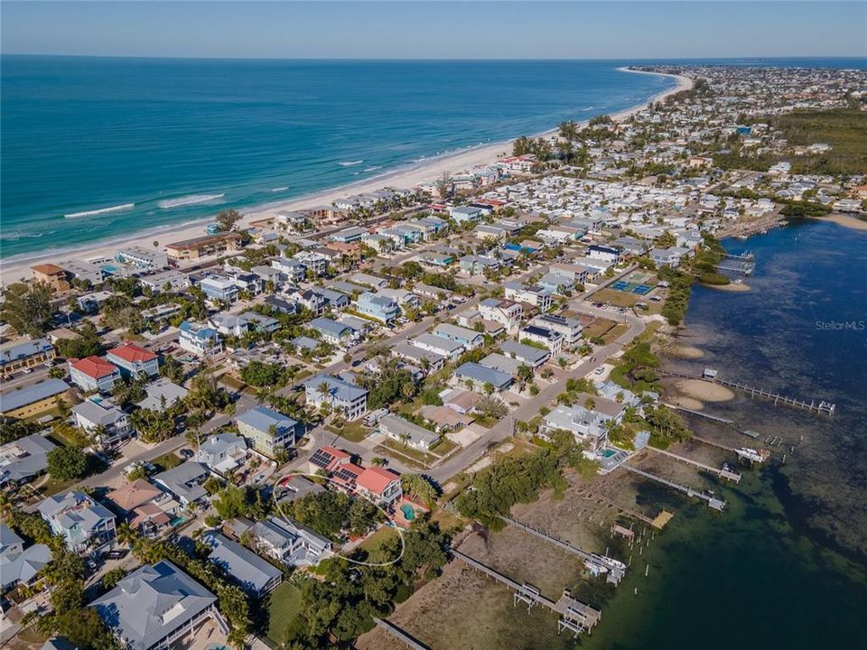 En Venta: $1,425,000 (2 camas, 2 baños, 1514 Pies cuadrados)