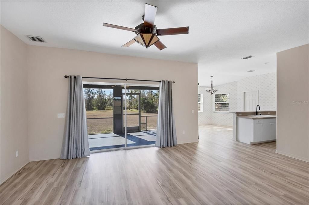 For Sale: $1,049,000 (3 beds, 2 baths, 1854 Square Feet)