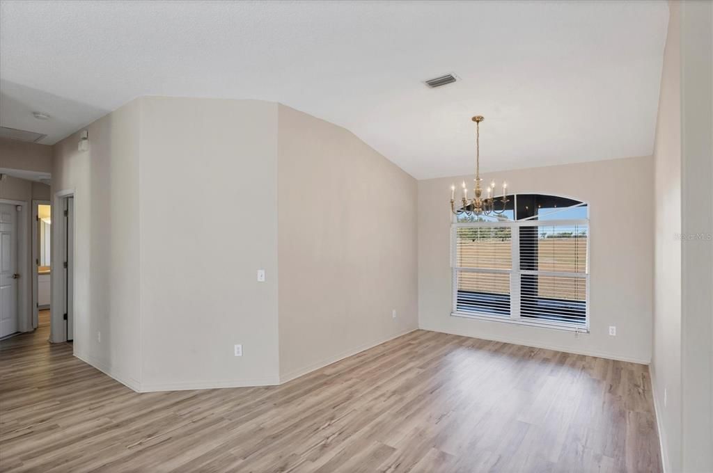 For Sale: $1,049,000 (3 beds, 2 baths, 1854 Square Feet)