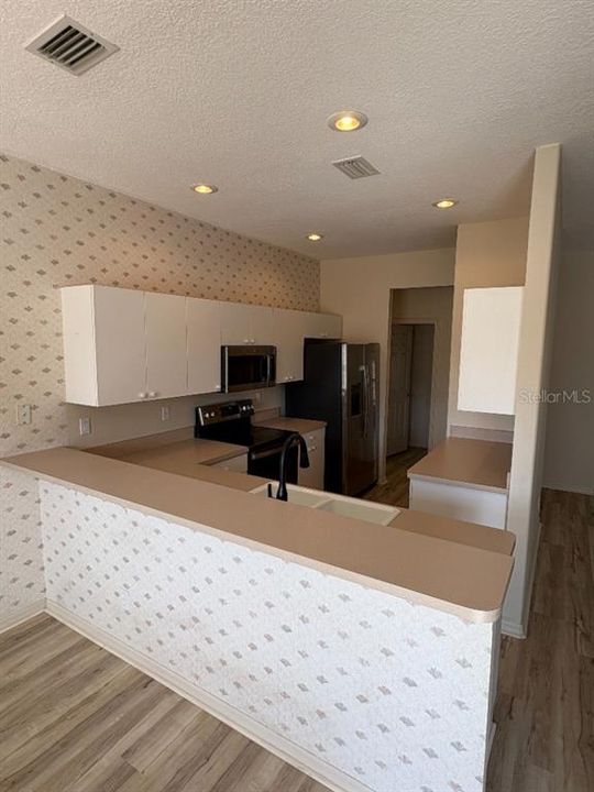 For Sale: $1,049,000 (3 beds, 2 baths, 1854 Square Feet)
