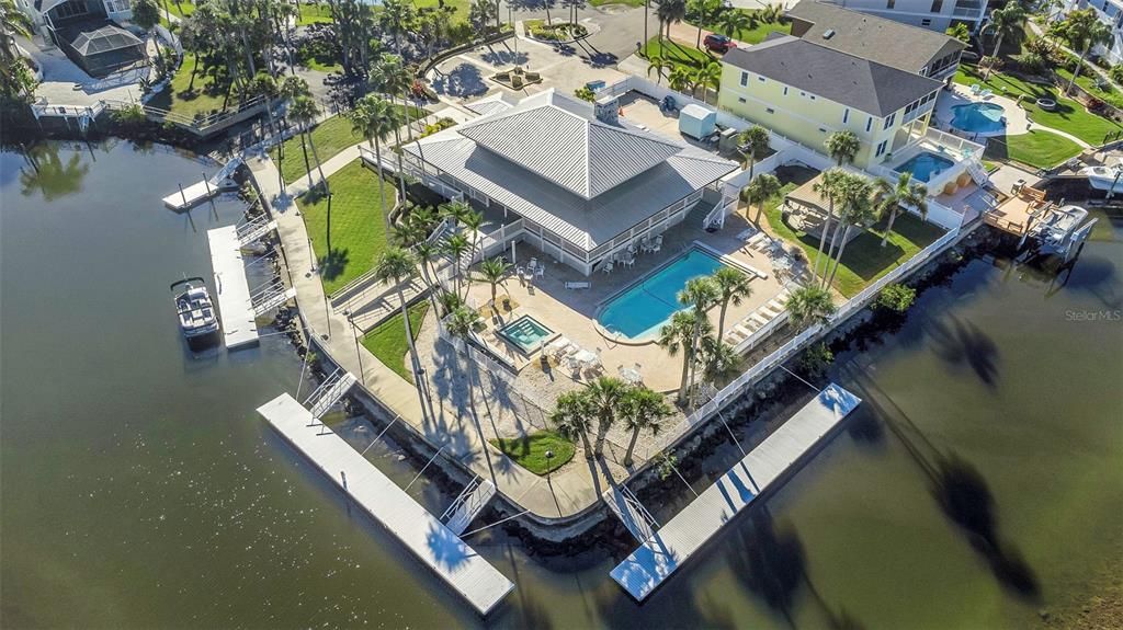 Active With Contract: $549,999 (3 beds, 3 baths, 2531 Square Feet)