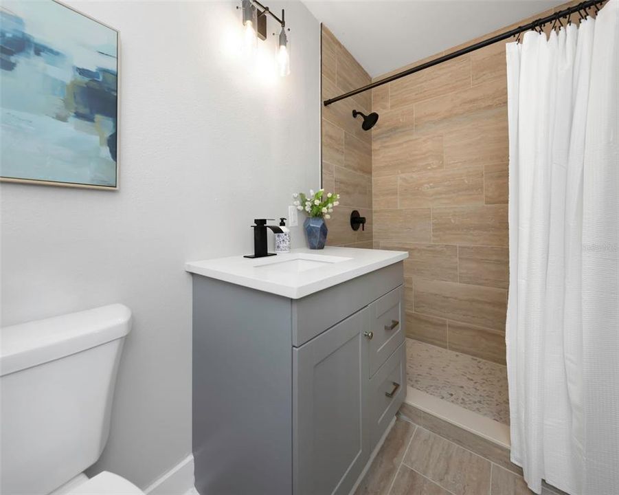 Active With Contract: $549,999 (3 beds, 3 baths, 2531 Square Feet)