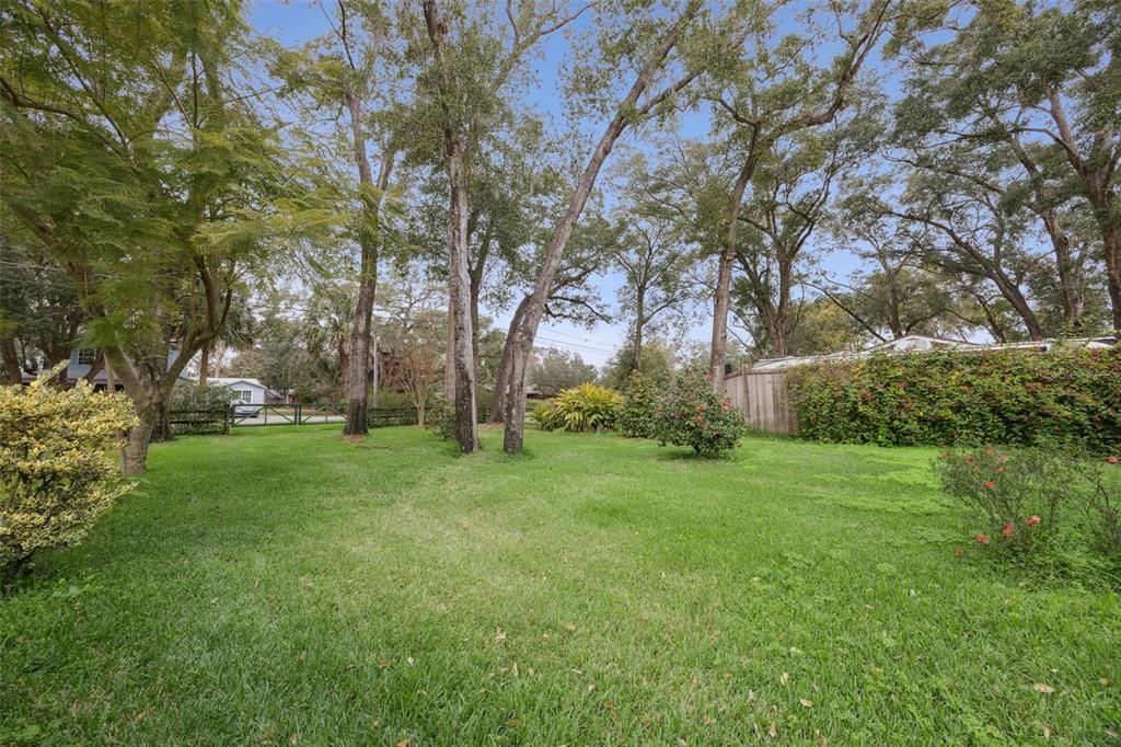 En Venta: $420,000 (2 camas, 2 baños, 1400 Pies cuadrados)