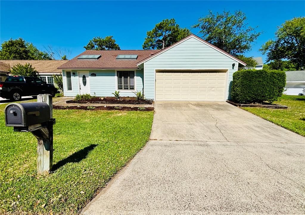 For Sale: $419,900 (3 beds, 2 baths, 1616 Square Feet)