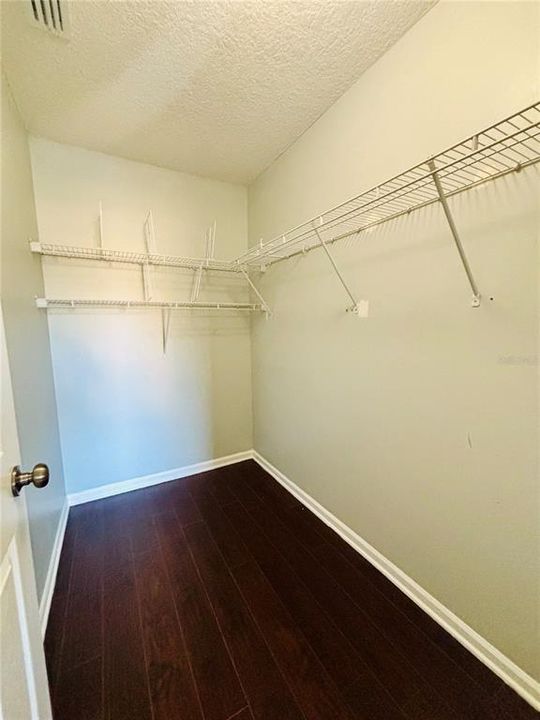 For Sale: $419,900 (3 beds, 2 baths, 1616 Square Feet)