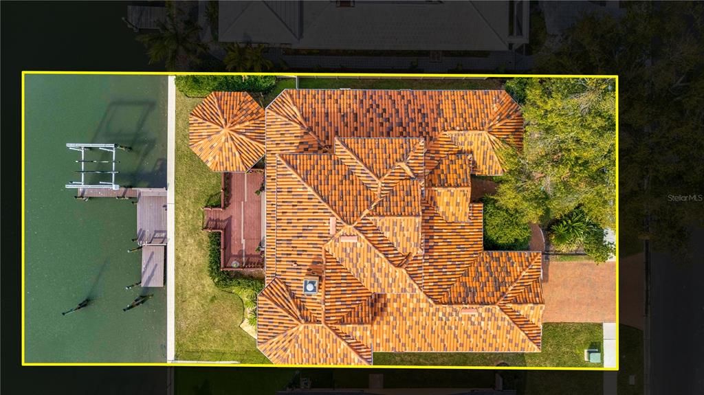En Venta: $2,300,000 (5 camas, 4 baños, 4189 Pies cuadrados)