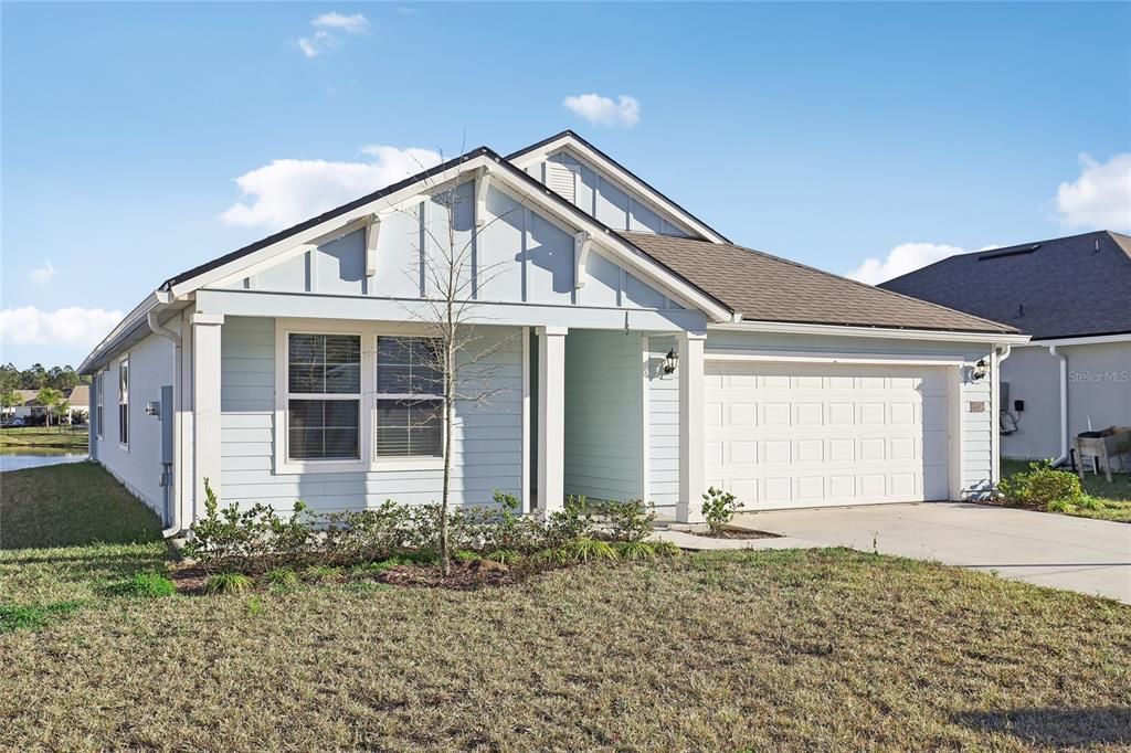 En Venta: $409,000 (4 camas, 2 baños, 1984 Pies cuadrados)