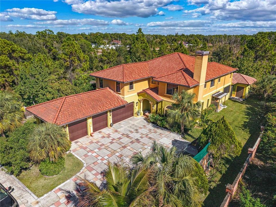 For Sale: $1,249,900 (6 beds, 5 baths, 5331 Square Feet)
