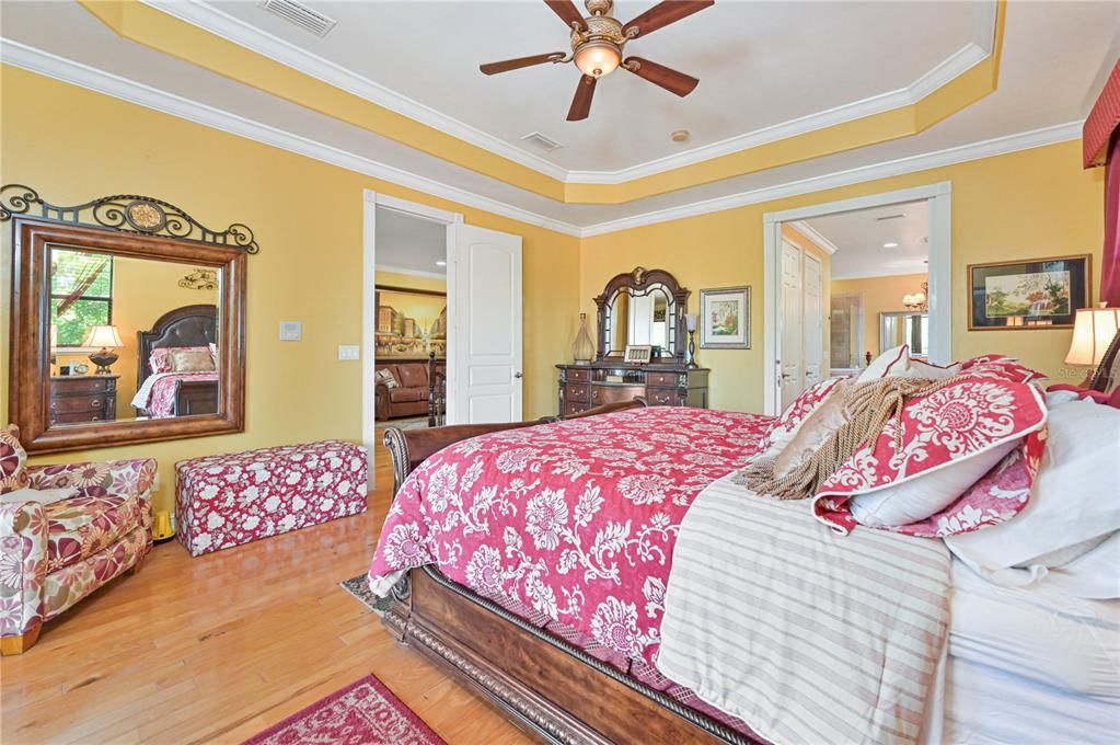 For Sale: $1,249,900 (6 beds, 5 baths, 5331 Square Feet)
