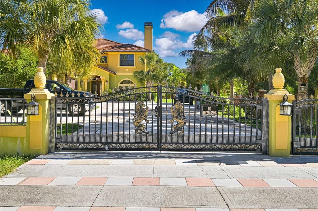 For Sale: $1,249,900 (6 beds, 5 baths, 5331 Square Feet)
