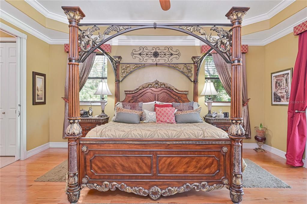 For Sale: $1,249,900 (6 beds, 5 baths, 5331 Square Feet)