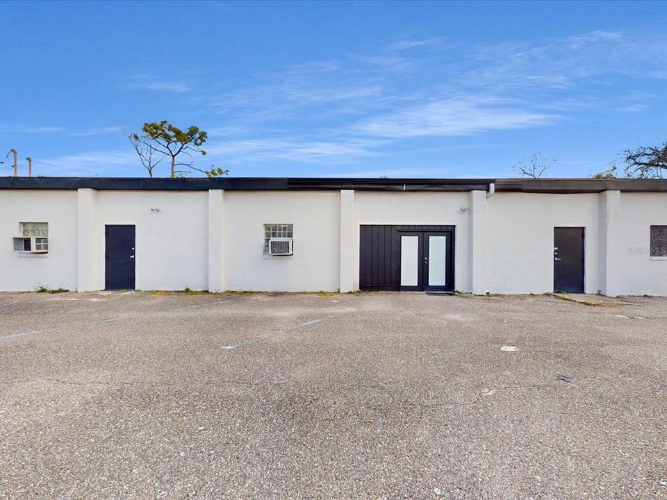 For Sale: $2,500,000 (0 beds, 0 baths, 16437 Square Feet)