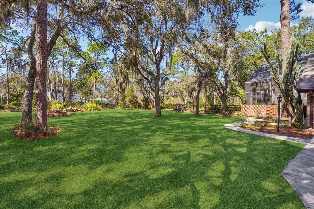 En Venta: $1,199,000 (5 camas, 4 baños, 5096 Pies cuadrados)