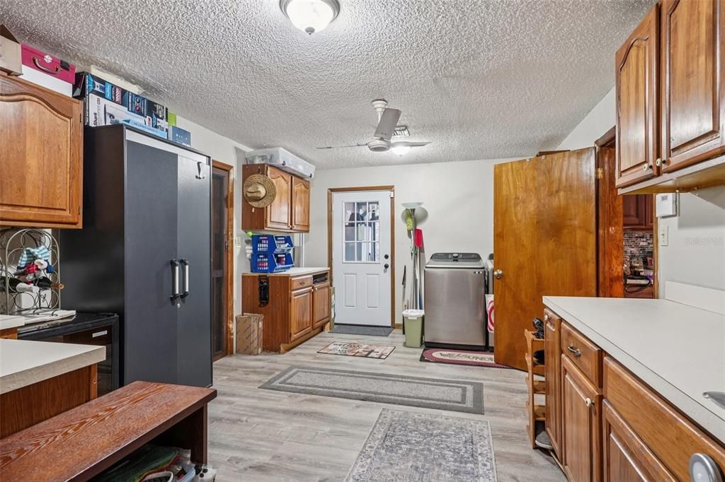 En Venta: $1,199,000 (5 camas, 4 baños, 5096 Pies cuadrados)
