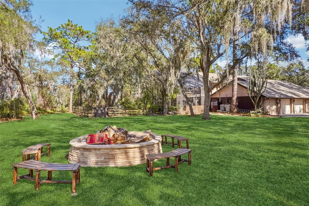 En Venta: $1,199,000 (5 camas, 4 baños, 5096 Pies cuadrados)