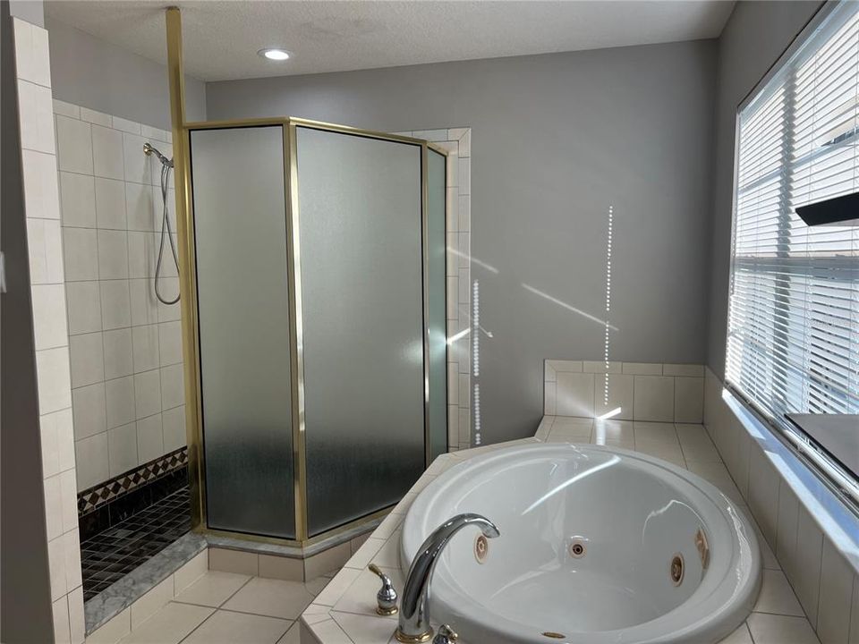 En Venta: $334,900 (3 camas, 2 baños, 1400 Pies cuadrados)