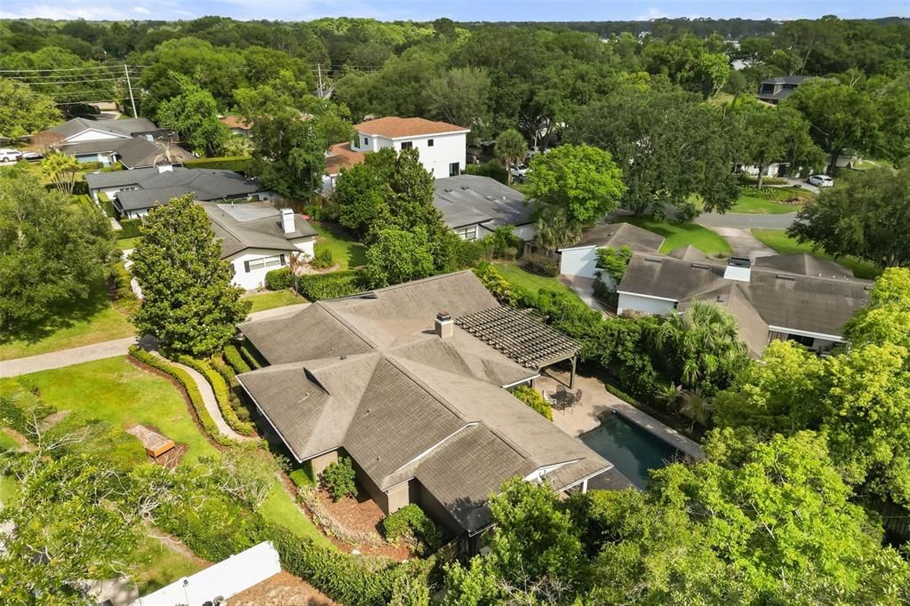 Activo con contrato: $975,000 (3 camas, 3 baños, 2192 Pies cuadrados)