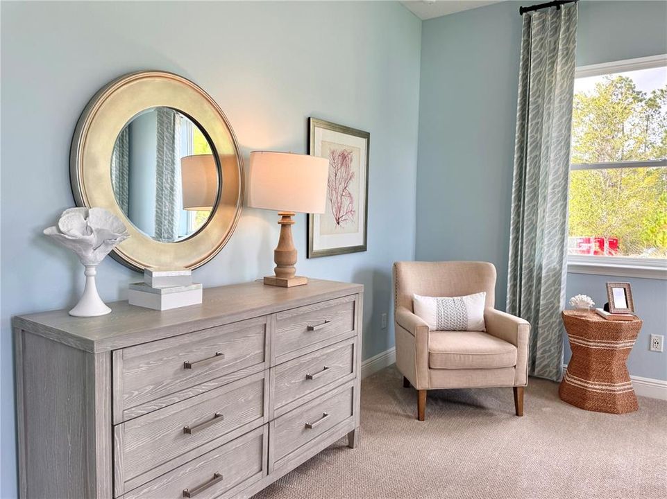 For Sale: $999,000 (4 beds, 2 baths, 2904 Square Feet)