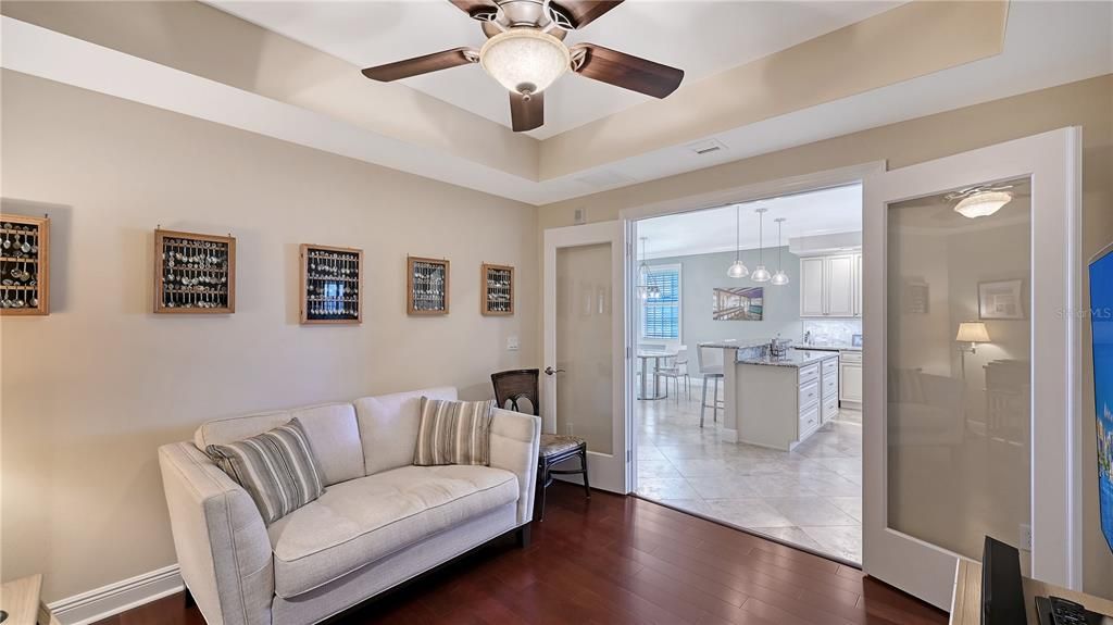 En Venta: $899,000 (3 camas, 2 baños, 2168 Pies cuadrados)