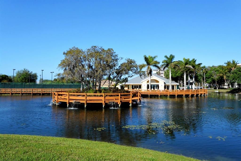 En Venta: $899,000 (3 camas, 2 baños, 2168 Pies cuadrados)