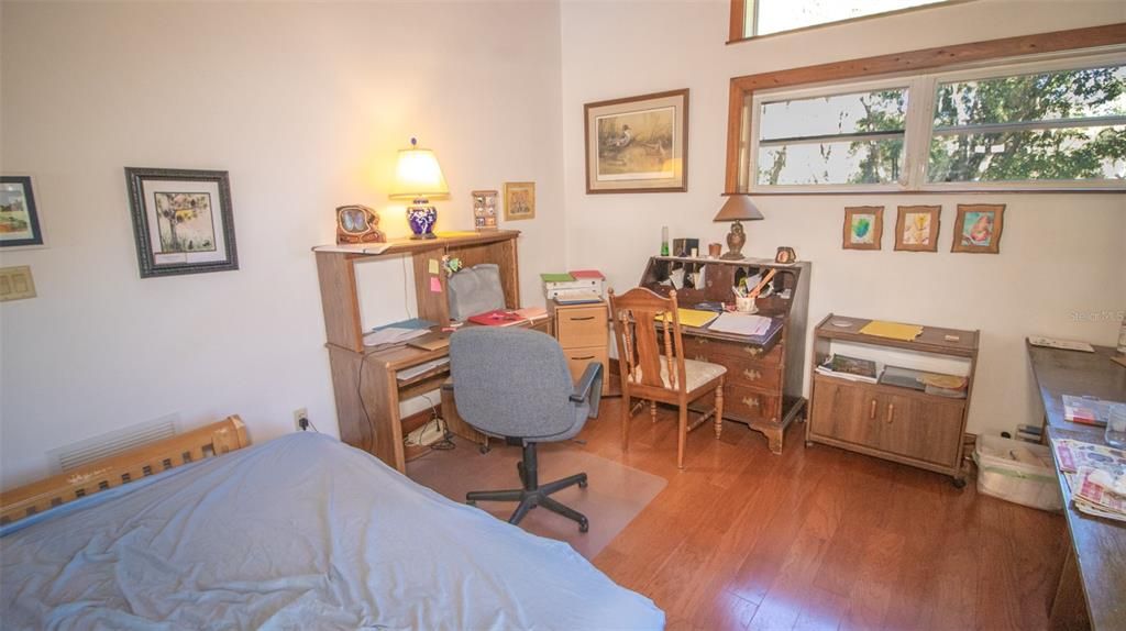En Venta: $649,945 (3 camas, 2 baños, 1750 Pies cuadrados)
