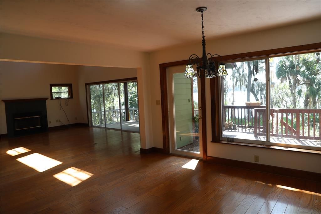 En Venta: $649,945 (3 camas, 2 baños, 1750 Pies cuadrados)