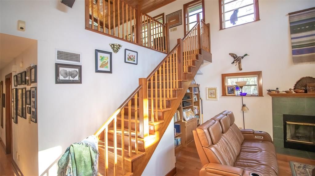 En Venta: $649,945 (3 camas, 2 baños, 1750 Pies cuadrados)