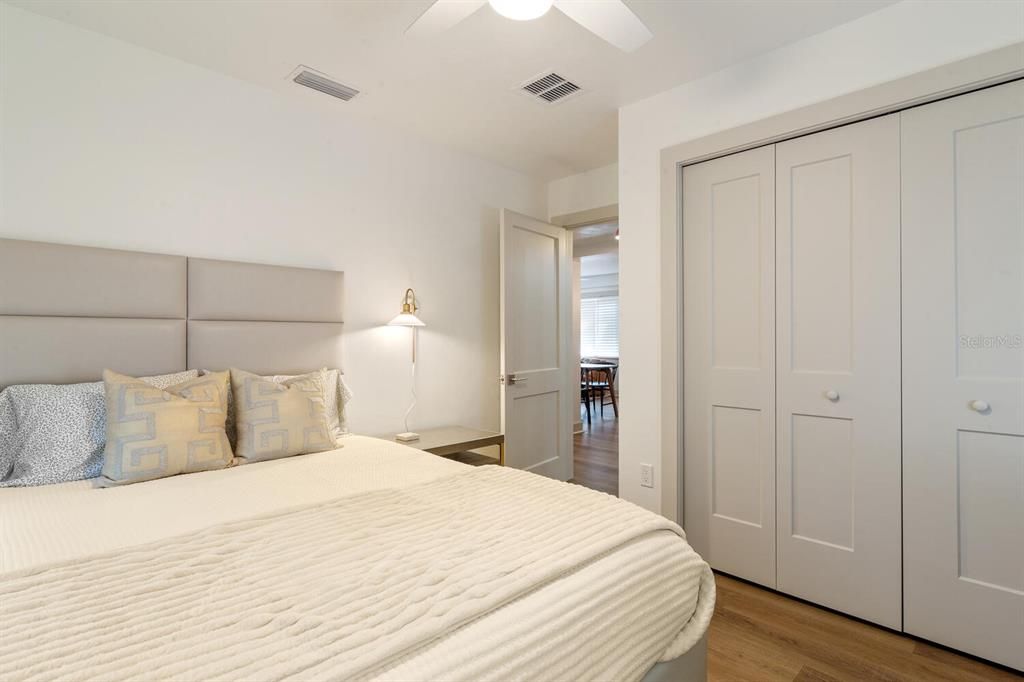 En Renta: $5,600 (4 camas, 2 baños, 1476 Pies cuadrados)