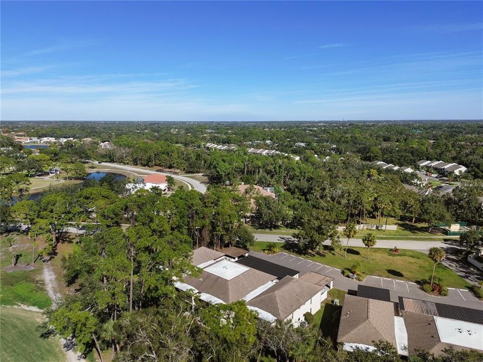 Active With Contract: $215,000 (2 beds, 2 baths, 1400 Square Feet)