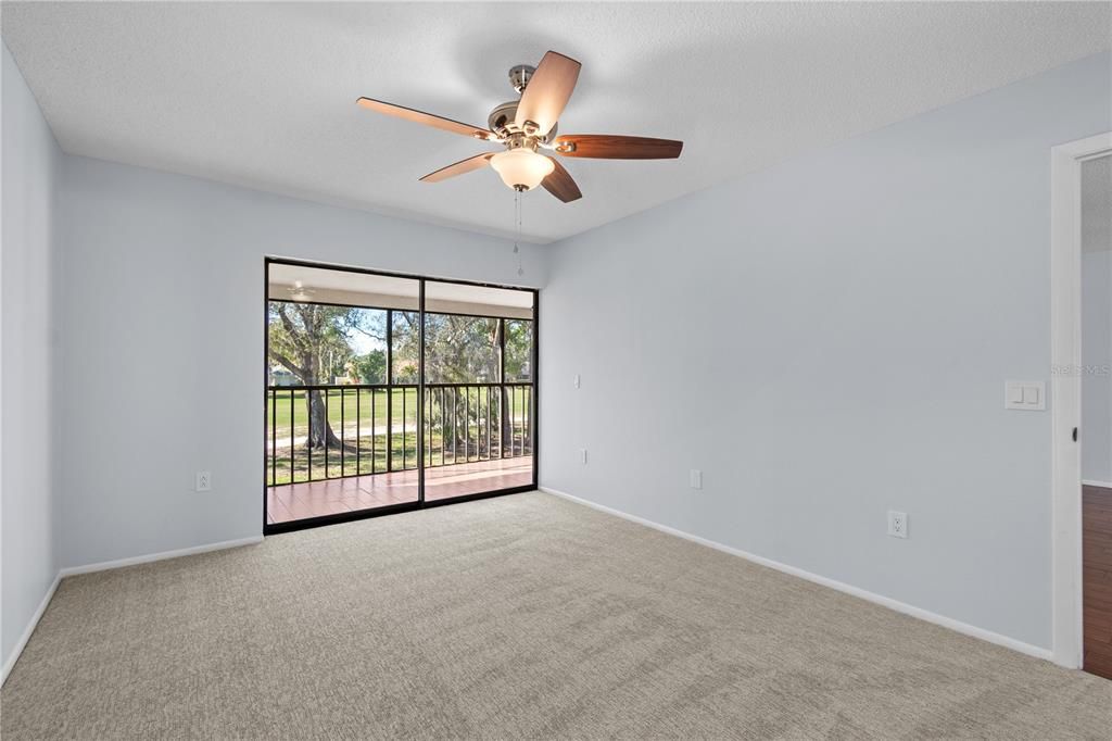 Active With Contract: $215,000 (2 beds, 2 baths, 1400 Square Feet)