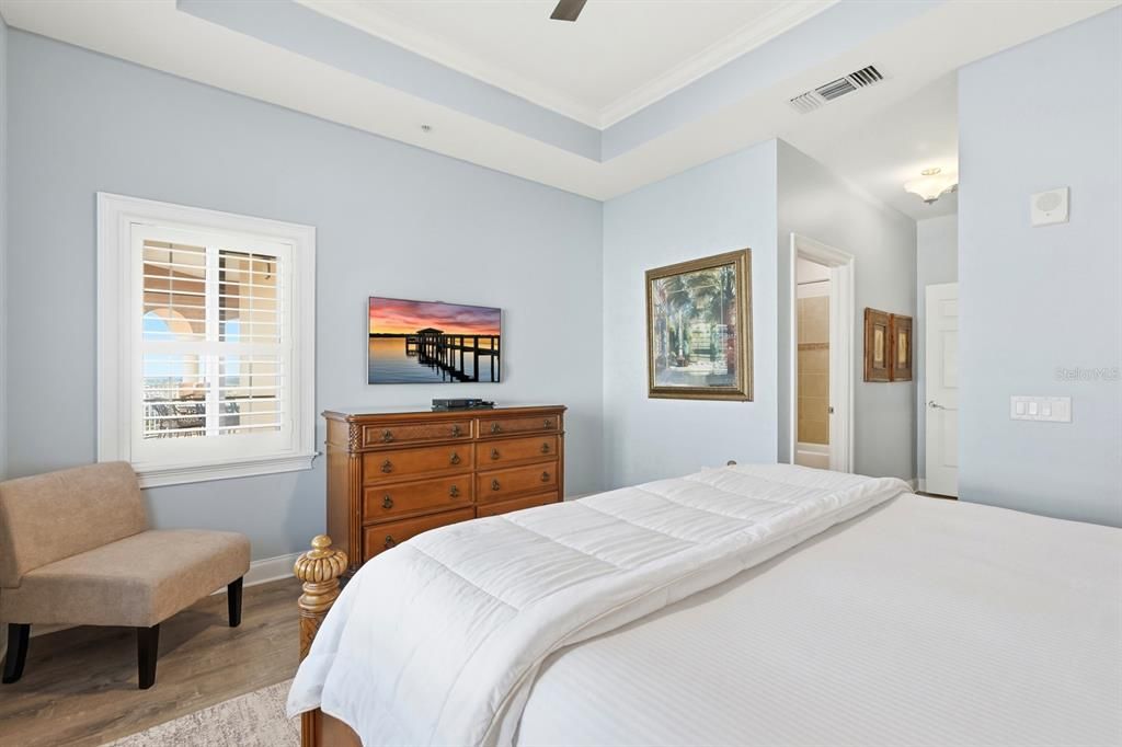 For Sale: $1,395,000 (3 beds, 3 baths, 2246 Square Feet)