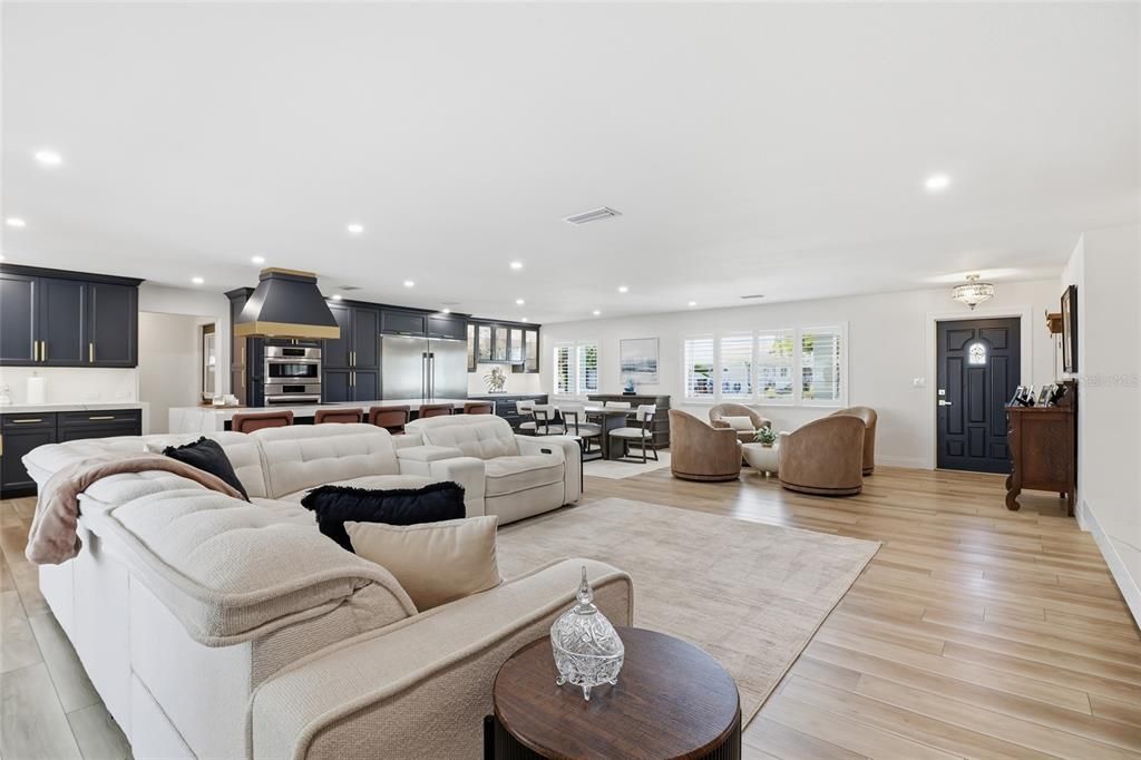 Activo con contrato: $1,599,000 (3 camas, 2 baños, 2193 Pies cuadrados)
