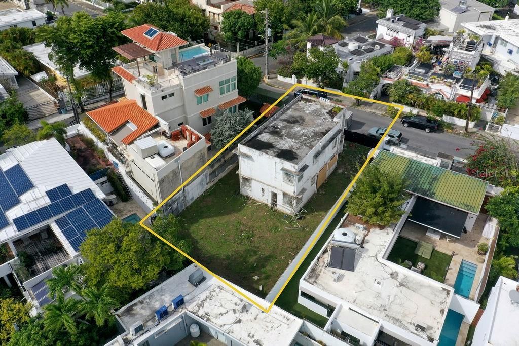 For Sale: $1,600,000 (4,737 sqft)