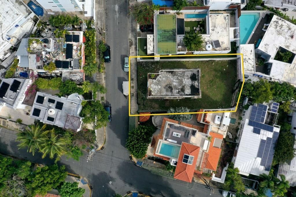 For Sale: $1,600,000 (4,737 sqft)