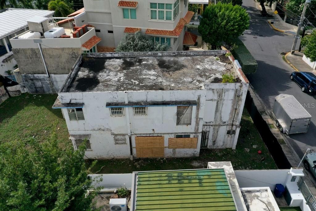 For Sale: $1,600,000 (4,737 sqft)