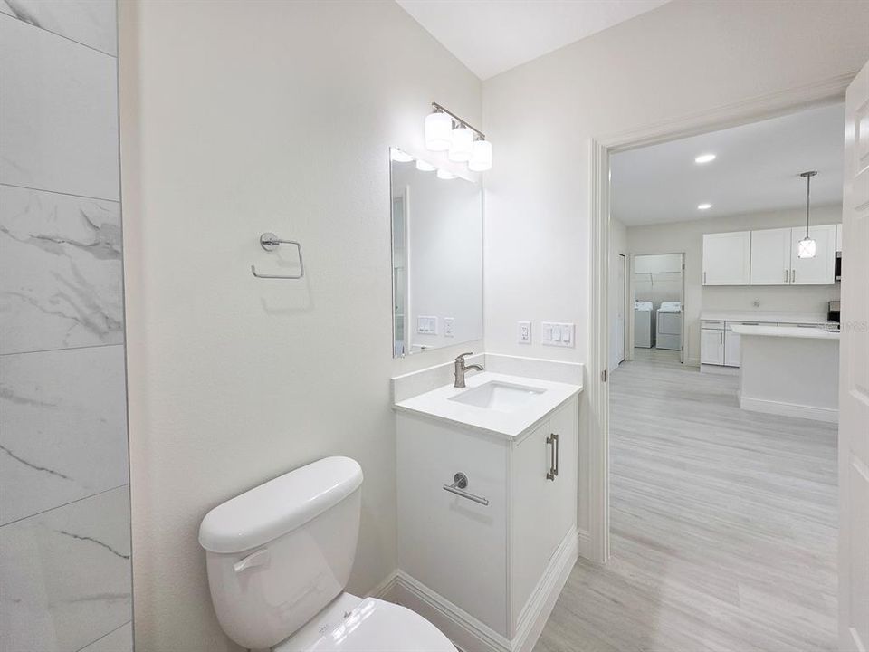 Active With Contract: $324,900 (3 beds, 2 baths, 1399 Square Feet)