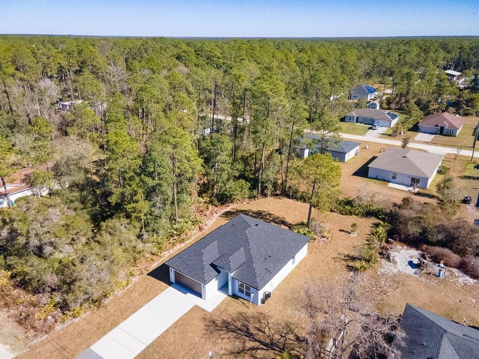 Active With Contract: $324,900 (3 beds, 2 baths, 1399 Square Feet)