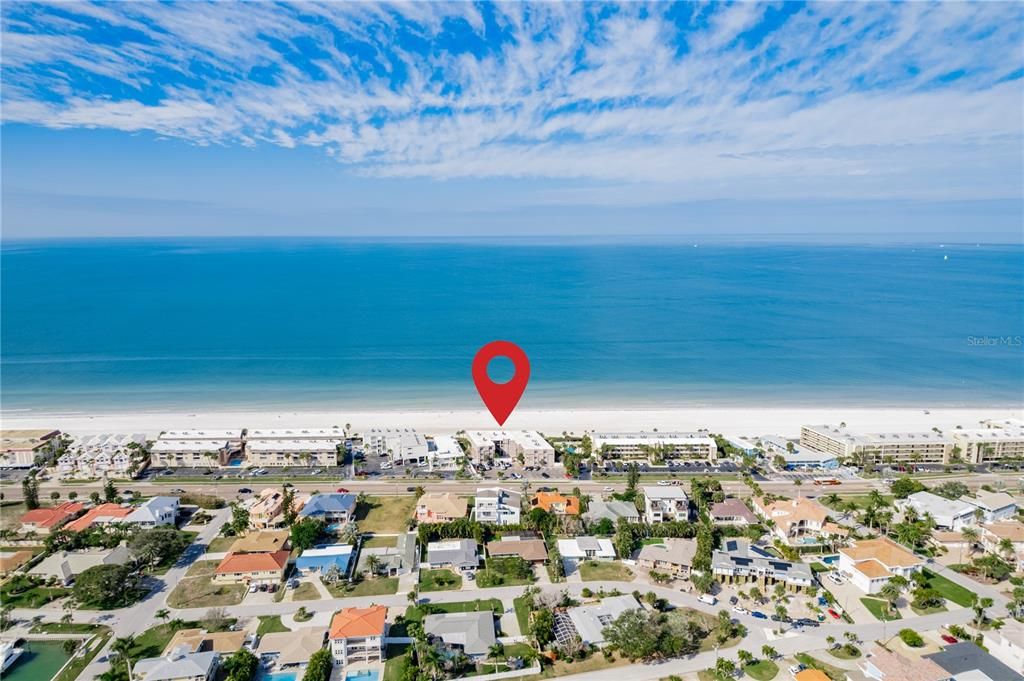 For Rent: $4,000 (2 beds, 2 baths, 1085 Square Feet)