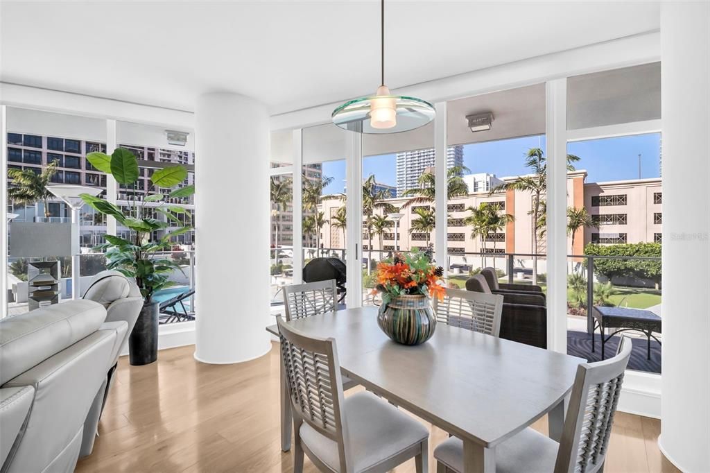 For Sale: $1,150,000 (2 beds, 2 baths, 1465 Square Feet)