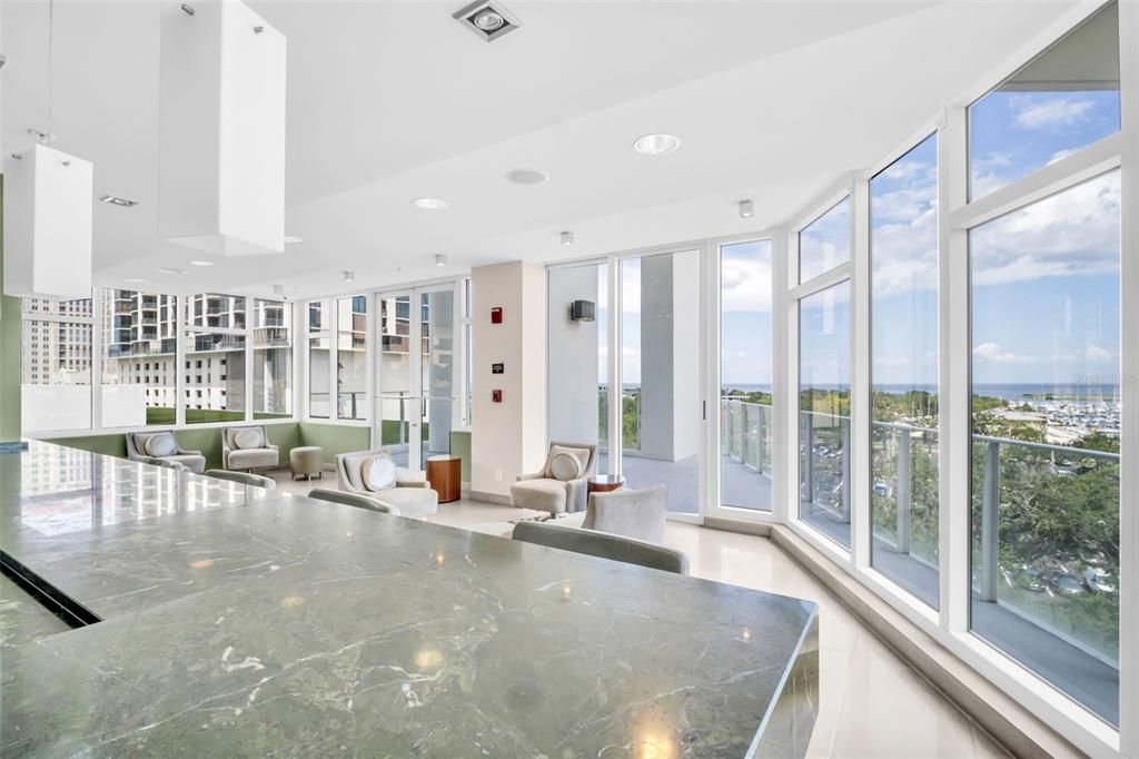 For Sale: $1,150,000 (2 beds, 2 baths, 1465 Square Feet)
